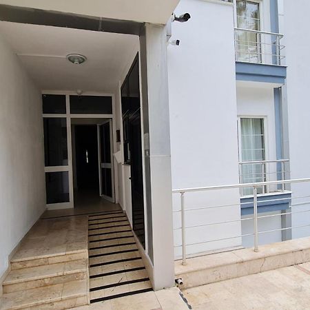 Kemer Comfort Apartment 02 Bagian luar foto